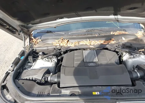 2015 Land Rover Range Rover Hse z USA, uszkodzony, nr VIN SALGS2VF3FA203641